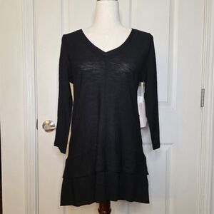 NWT Tara by Vince Camuto Black Long Sleeve Top